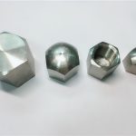 халуун борлуулалт сайн чанарын өөрчлөн дизайн сайн бэхэлгээний m30 урт өсгий холбогч самар үйлдвэрлэл